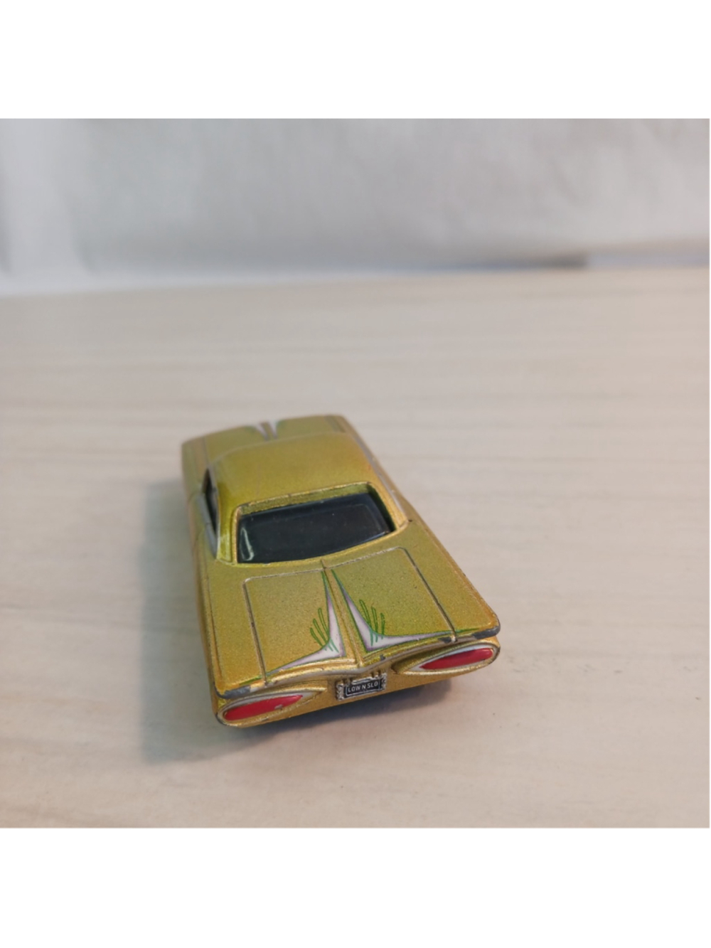 Disney Pixar Cars Yellow Ramone 1959 Chevrolet Impala Diecast Loose. - Picture 5 of 6